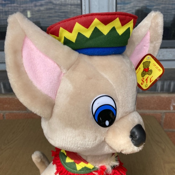 Adorable chihuahua stuffed animal wearing a Mexican sombrero 😃❤️❤️ - Picture 11 of 11